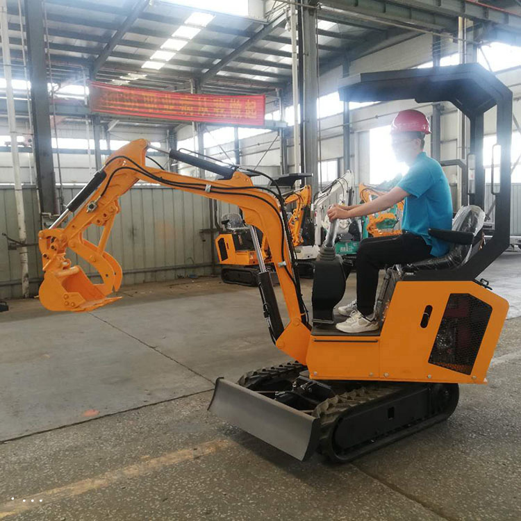 Operating Rhinoceros XN10 Crawler Excavator in indoor tight spaces